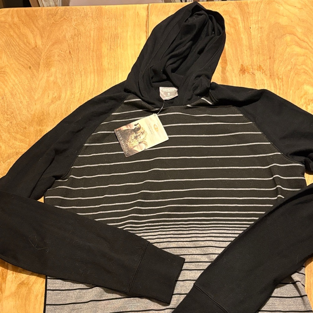 New Icebreaker Black and Gray Striped Men's Hoodie